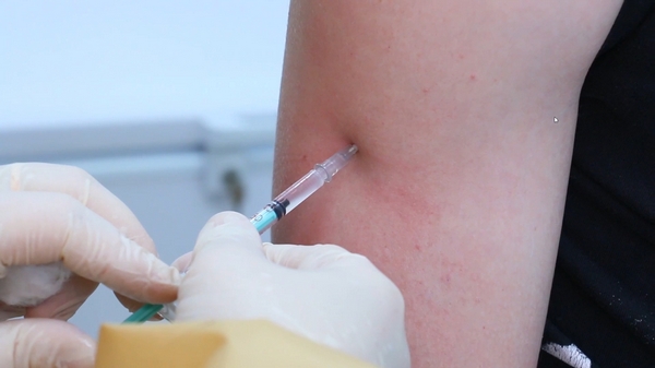 В России стартовала массовая вакцинация от коронавируса