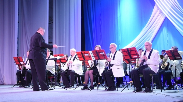 Губернаторский духовой оркестр в Котовске