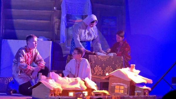 «Щедрец» на сцене