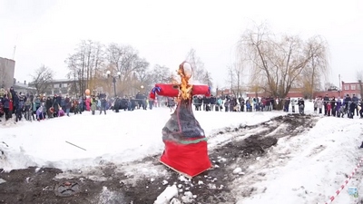 Горячая линияКотовск встречает весну – и провожает зиму традиционными масленичными гуляниями