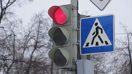 На аварийно-опасном перекрестке появился светофор. Глава Котовска принял участие в заседании областной комиссии по безопасности дорожного движения
