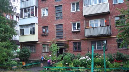 Ремонтные работы – полным ходом. В Котовске продолжается капитальный ремонт почти 30 многоэтажек