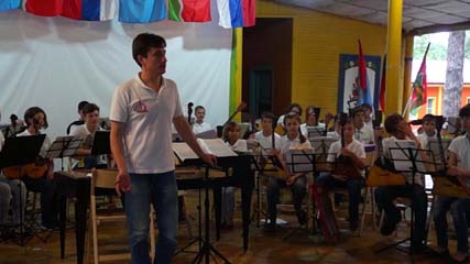 Вторая смена в лагере «Костёр» прошла быстро.  Прощаясь, оркестр народных инструментов Детской музыкальной школы №2 г. Тамбова всех пригласил на свой отчётный концерт. 